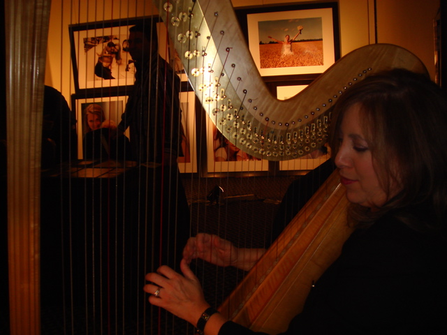 711JoannaJordanHarpist